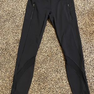 Women's Black Lululemon Leggings